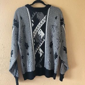 SoStanza Vintage Geometric B&W Sweater Size XL